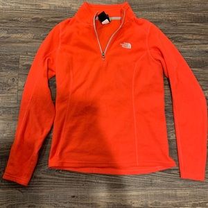 North face pullover